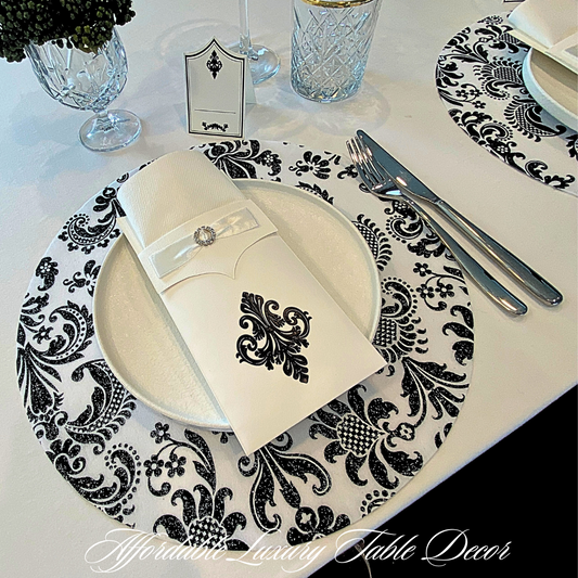 Black Placemats Round (Pack 25)