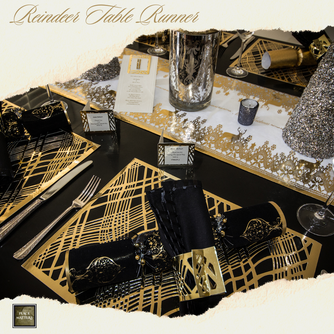 Christmas Table Runners (Gold Reindeer Design) (Catering Pack of 6)